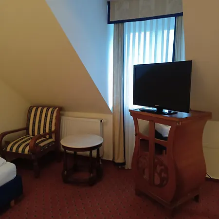 Hotel Schloss *
