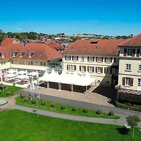 Otel Schloss Neckarbischofsheim